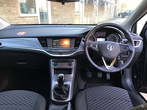 Vauxhall Astra thumbnail