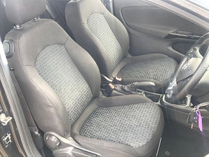 Vauxhall Corsa thumbnail