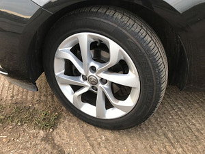Vauxhall Corsa thumbnail