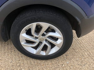 Vauxhall Crossland X thumbnail