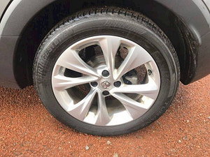 Vauxhall Crossland X thumbnail