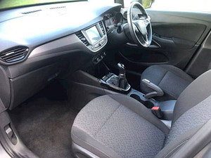 Vauxhall Crossland X thumbnail