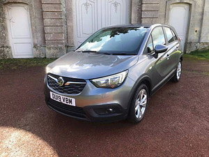Vauxhall Crossland X thumbnail