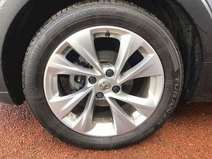 Vauxhall Crossland X thumbnail