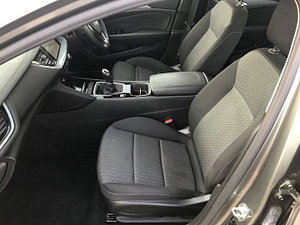 Vauxhall Insignia thumbnail