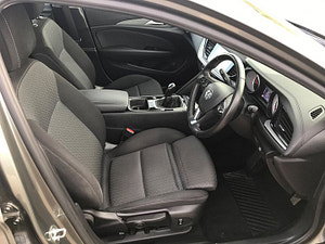 Vauxhall Insignia thumbnail
