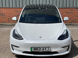 Tesla Model 3 thumbnail
