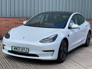 Tesla Model 3 thumbnail