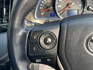 Toyota RAV4 thumbnail