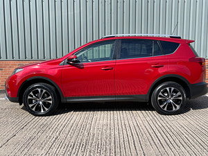 Toyota RAV4 thumbnail
