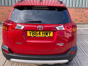 Toyota RAV4 thumbnail