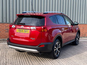 Toyota RAV4 thumbnail