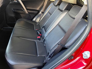 Toyota RAV4 thumbnail