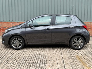 Toyota Yaris thumbnail