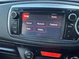 Toyota Yaris thumbnail
