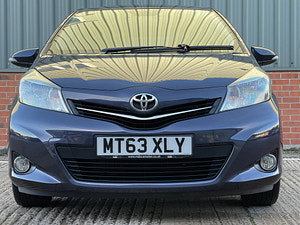 Toyota Yaris thumbnail