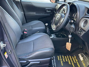 Toyota Yaris thumbnail