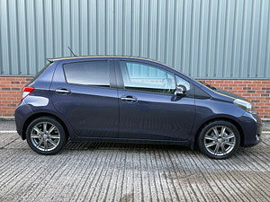 Toyota Yaris thumbnail