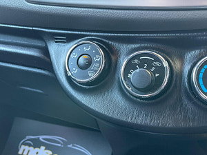 Toyota Yaris thumbnail