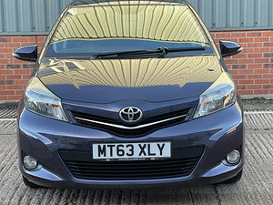 Toyota Yaris thumbnail