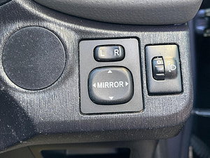 Toyota Yaris thumbnail