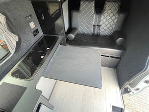 Vauxhall Vivaro thumbnail