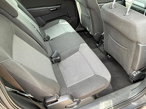 Vauxhall Zafira thumbnail