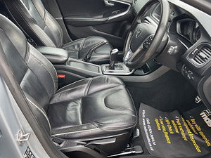 Volvo V40 thumbnail