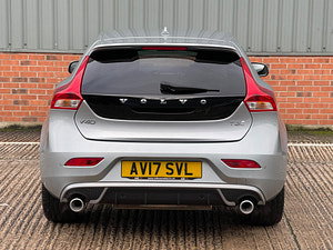 Volvo V40 thumbnail