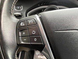 Volvo V40 thumbnail