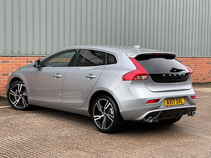 Volvo V40 thumbnail