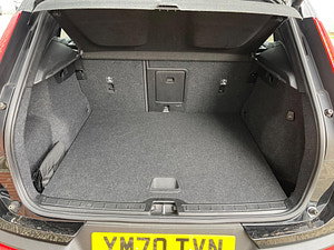 Volvo XC40 thumbnail