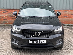 Volvo XC40 thumbnail