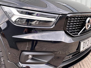 Volvo XC40 thumbnail