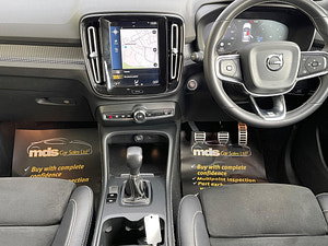 Volvo XC40 thumbnail