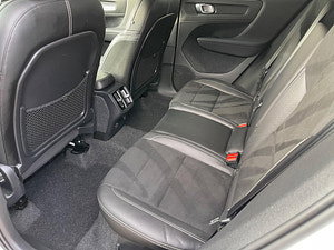 Volvo XC40 thumbnail