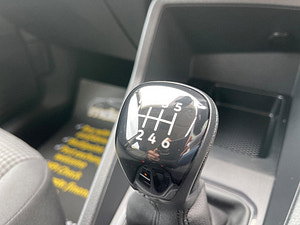 Volkswagen Caddy Maxi thumbnail