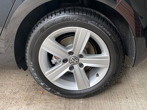 Volkswagen Golf thumbnail