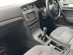 Volkswagen Golf thumbnail