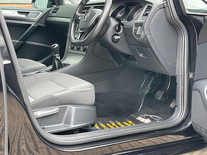 Volkswagen Golf thumbnail