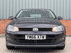 Volkswagen Golf thumbnail