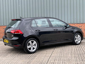Volkswagen Golf thumbnail