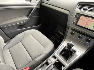 Volkswagen Golf thumbnail
