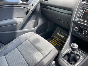 Volkswagen Golf thumbnail