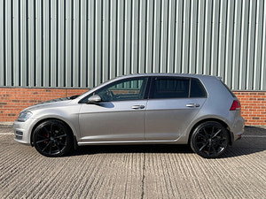 Volkswagen Golf thumbnail