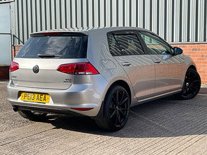 Volkswagen Golf thumbnail