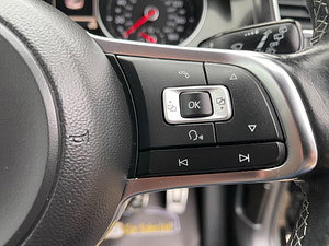 Volkswagen Golf thumbnail