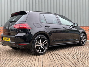 Volkswagen Golf thumbnail