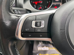 Volkswagen Golf thumbnail