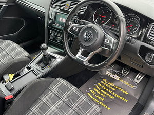 Volkswagen Golf thumbnail